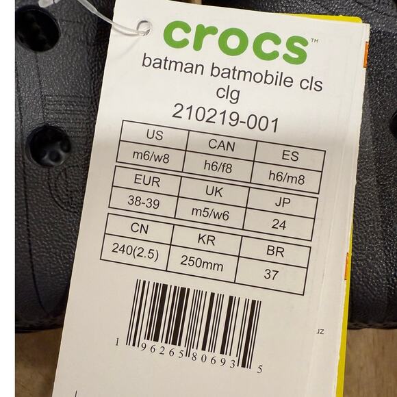 NEW Crocs Batman Batmobile Classic Clog Women’s Black 210219-001 Size 8 - Picture 9 of 10